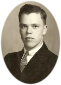 Melvin H. Pearson, Pickett High School, St. Joseph, Buchanan County, Missouri, USA, Class of 1945
