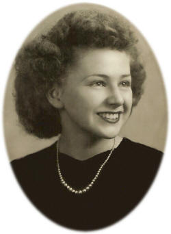 Eunice Hitchings, Pickett High School, Class of 1947, St. Joseph, Buchanan County, Missouri, USA