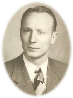 Robert Eisiminger (Sponsor), Pickett High School, Class of 1949, St. Joseph, Buchanan County, Missouri, USA