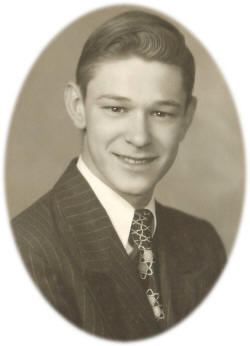 Garold Fuston, Pickett High School, Class of 1951, St. Joseph, Buchanan County, Missouri, USA