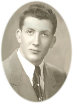 Ernest Krawzyk, Pickett High School, Class of 1952, St. Joseph, Buchanan County, Missouri, USA